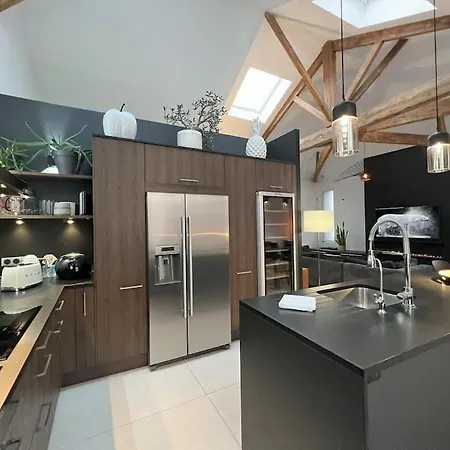 Pearl - De Luxe Avec Garage Villa